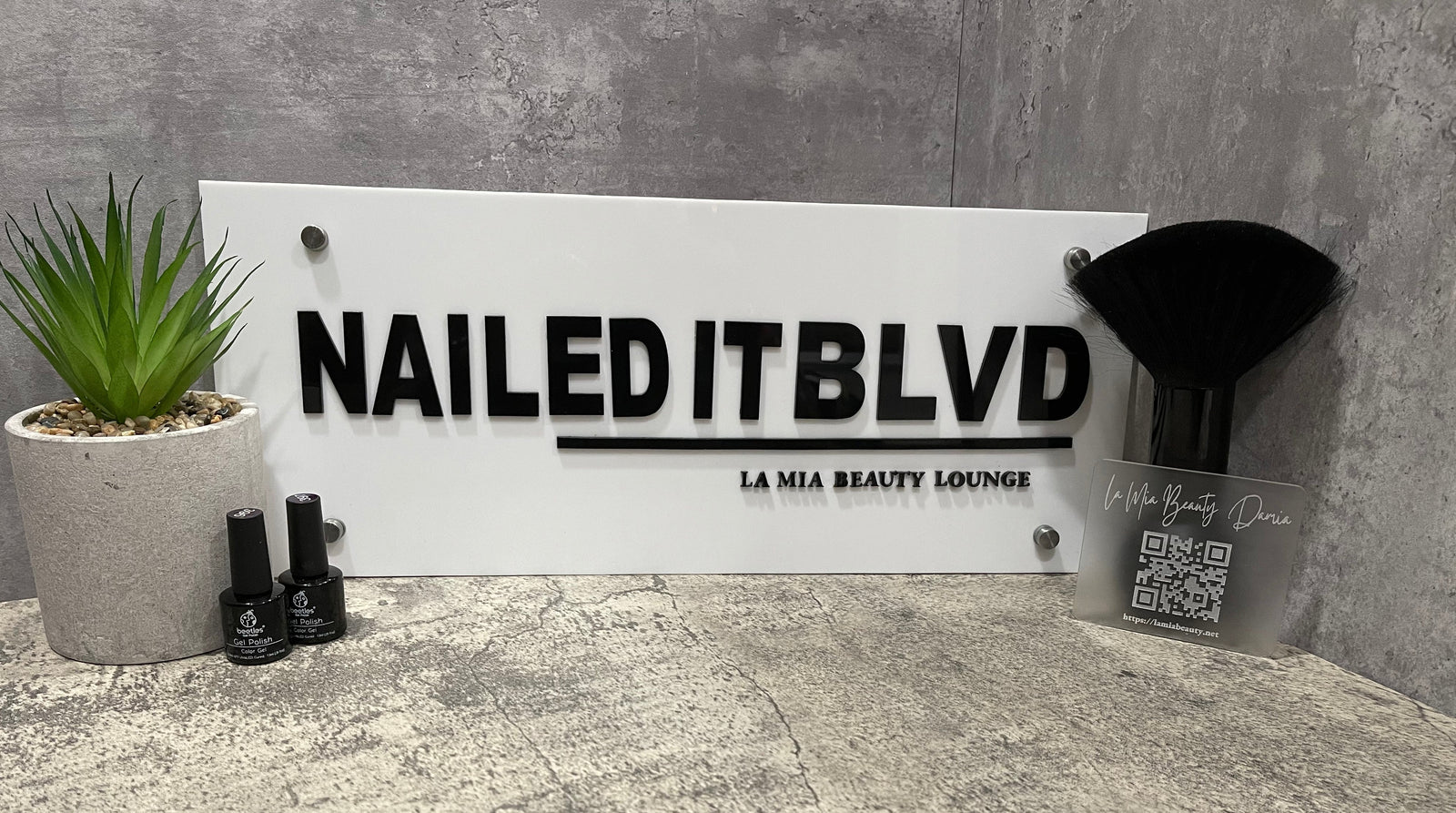 Rectangle Wall sign Beauty Salon or any business.